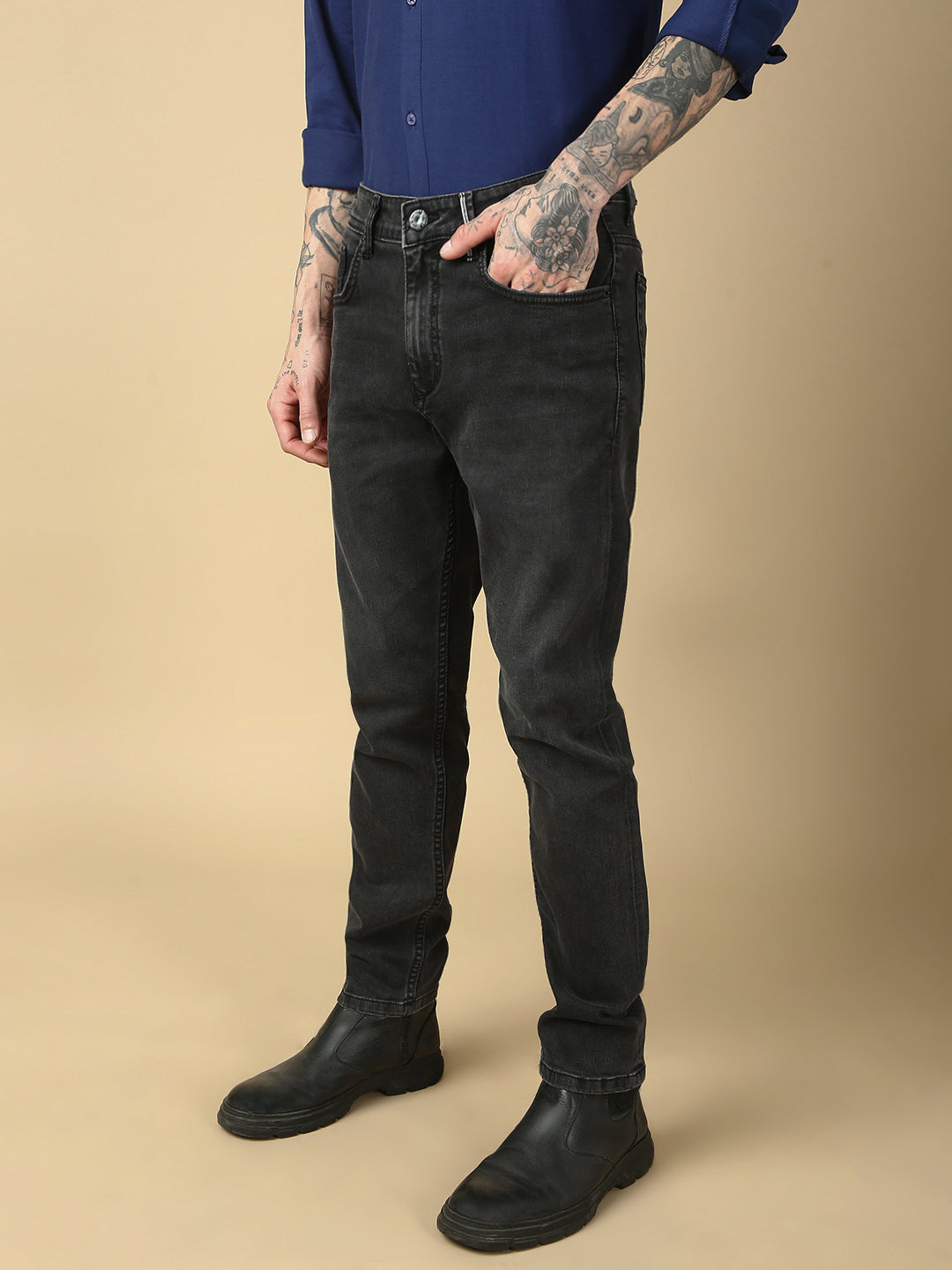 Carbon Black Selvedge Slim Straight Stretchable Jeans
