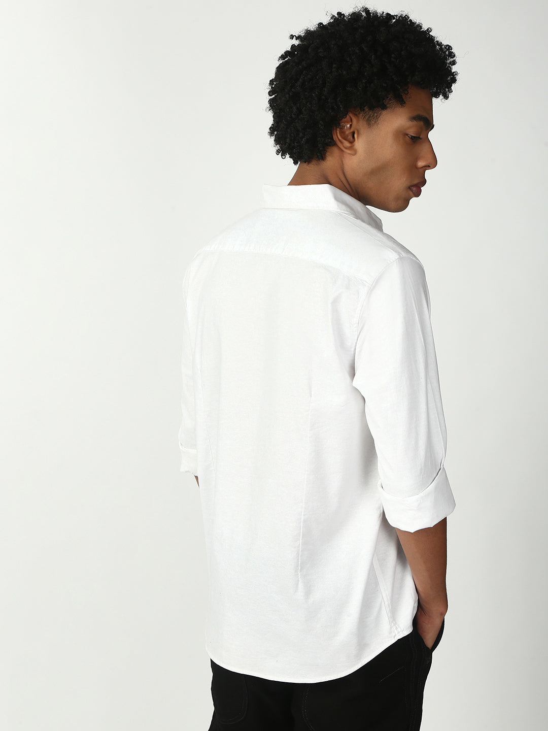 White Full Sleeve Slim Shirt With Pocket