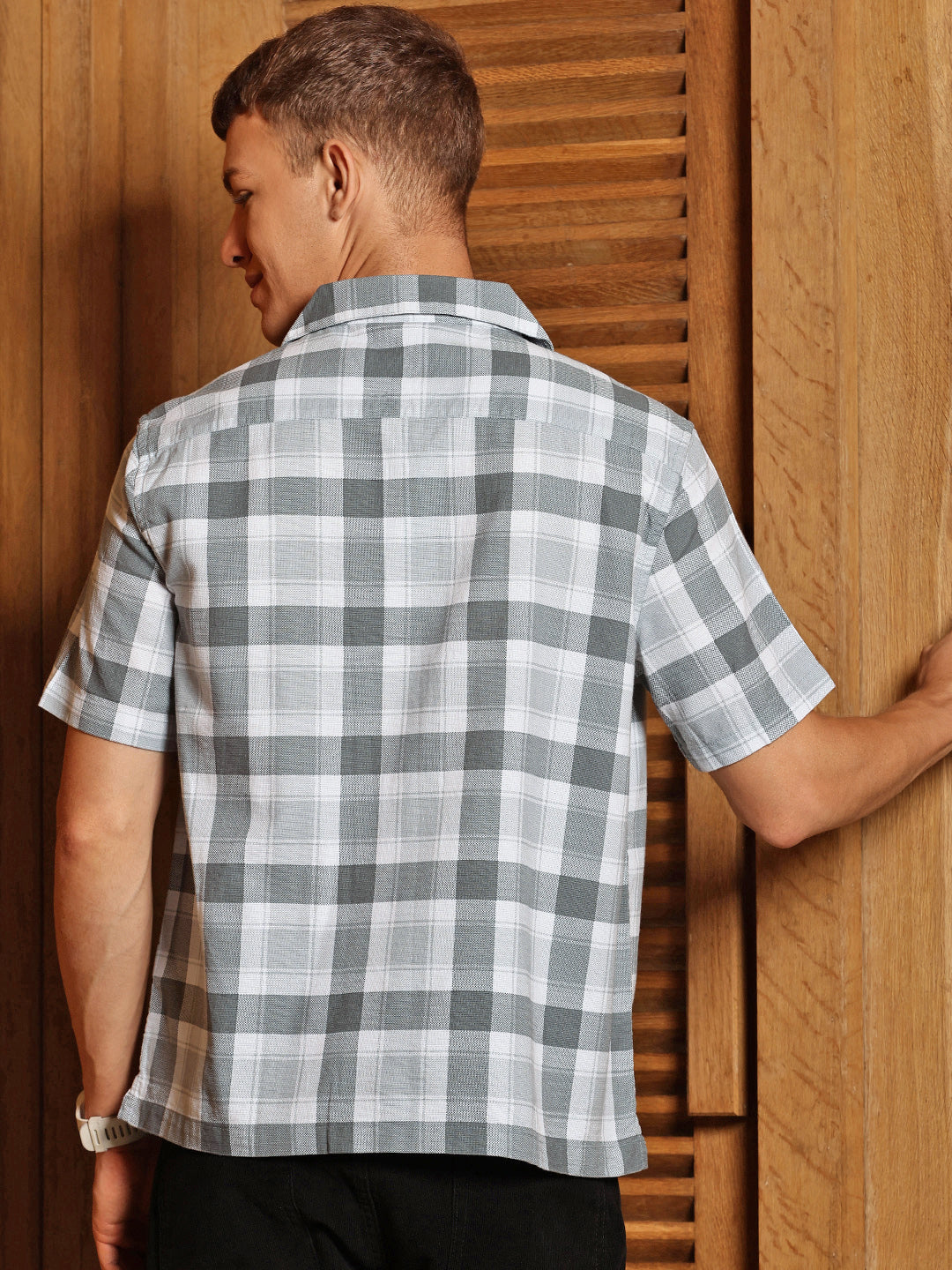 Checks Half Sleeve Oversize Shirt With Pocket