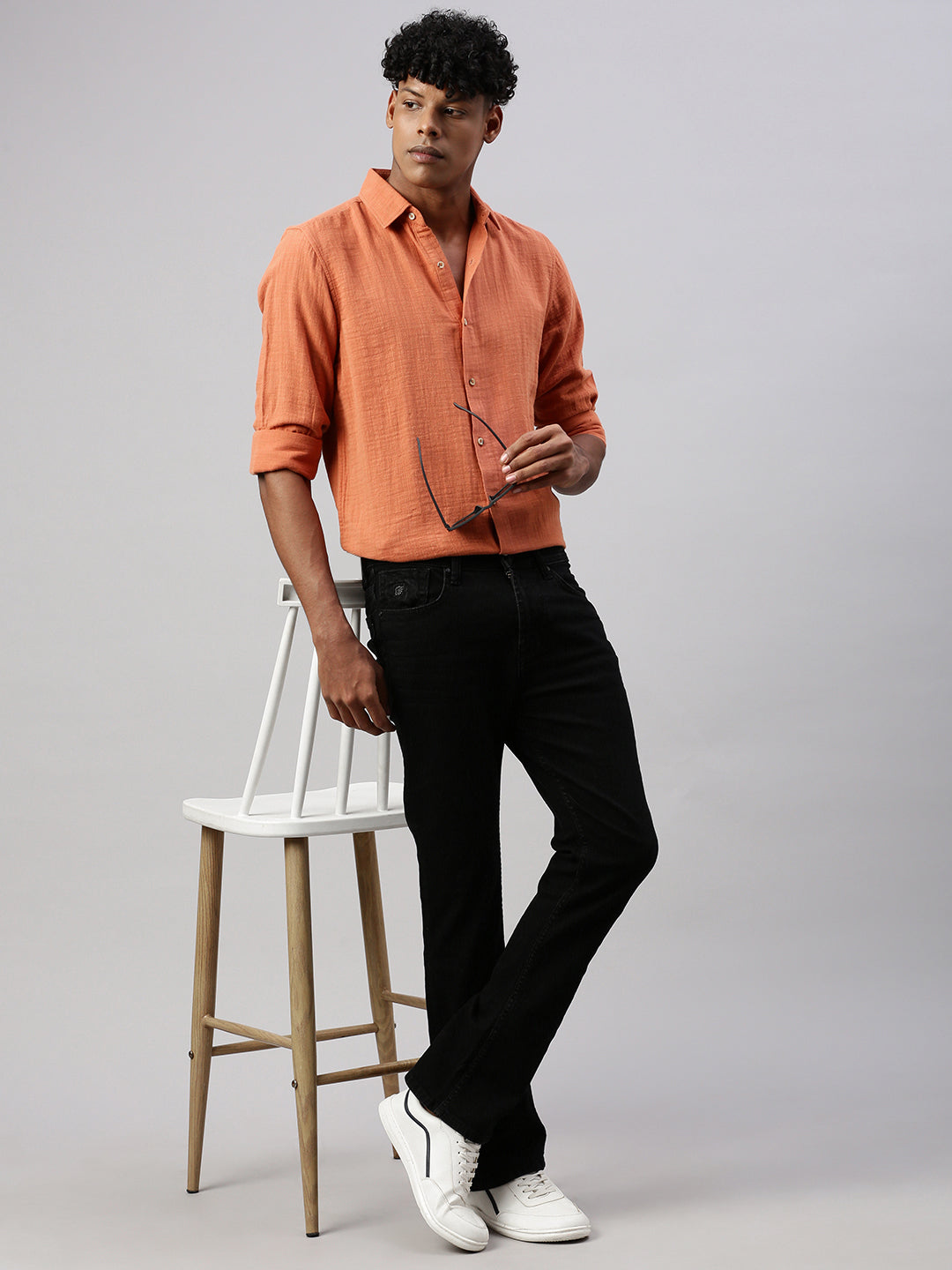Black Row Wash bootcut Jeans