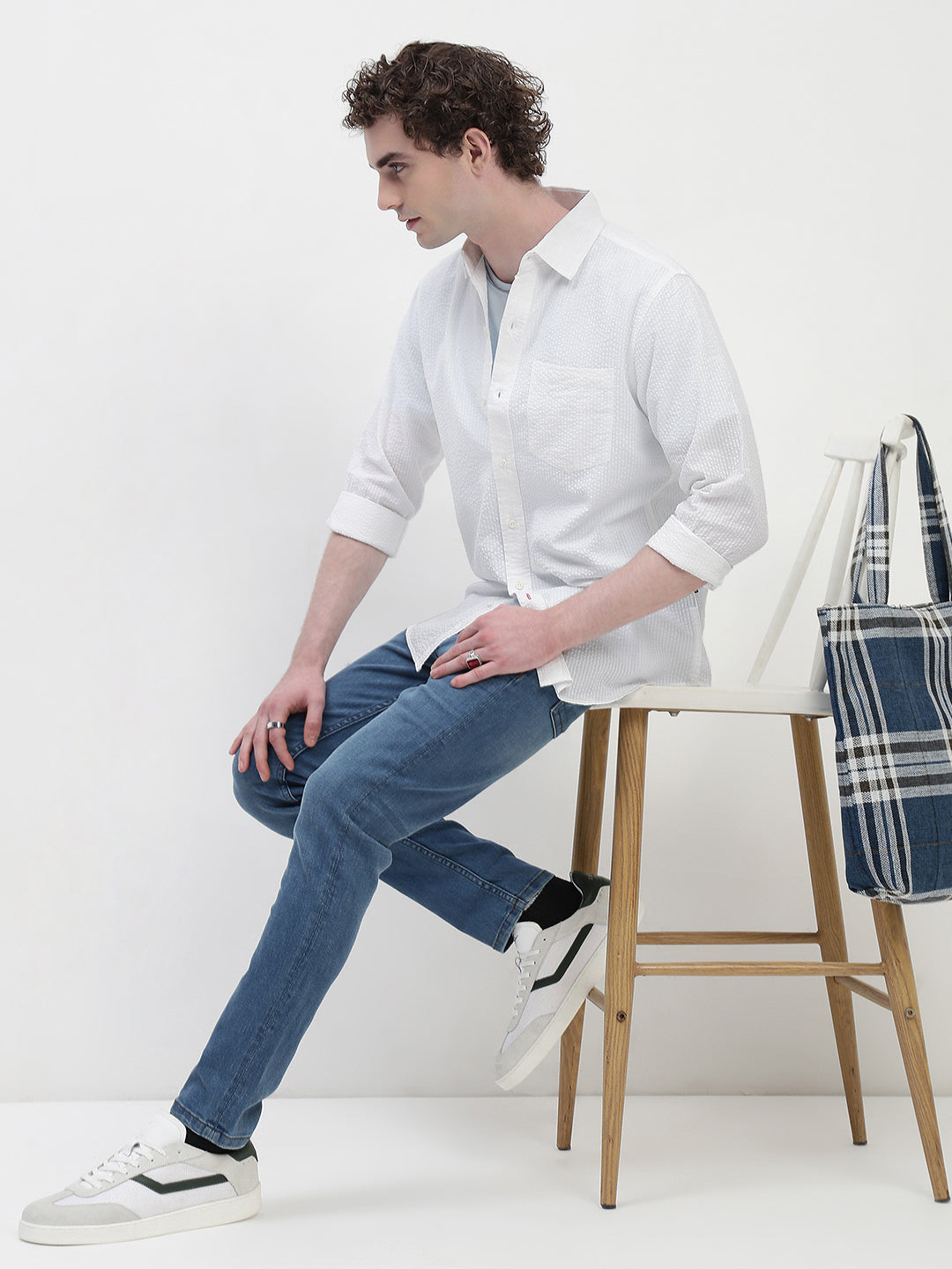 Seersucker White Full Sleeve Relsx Fit Shirt With Pocket