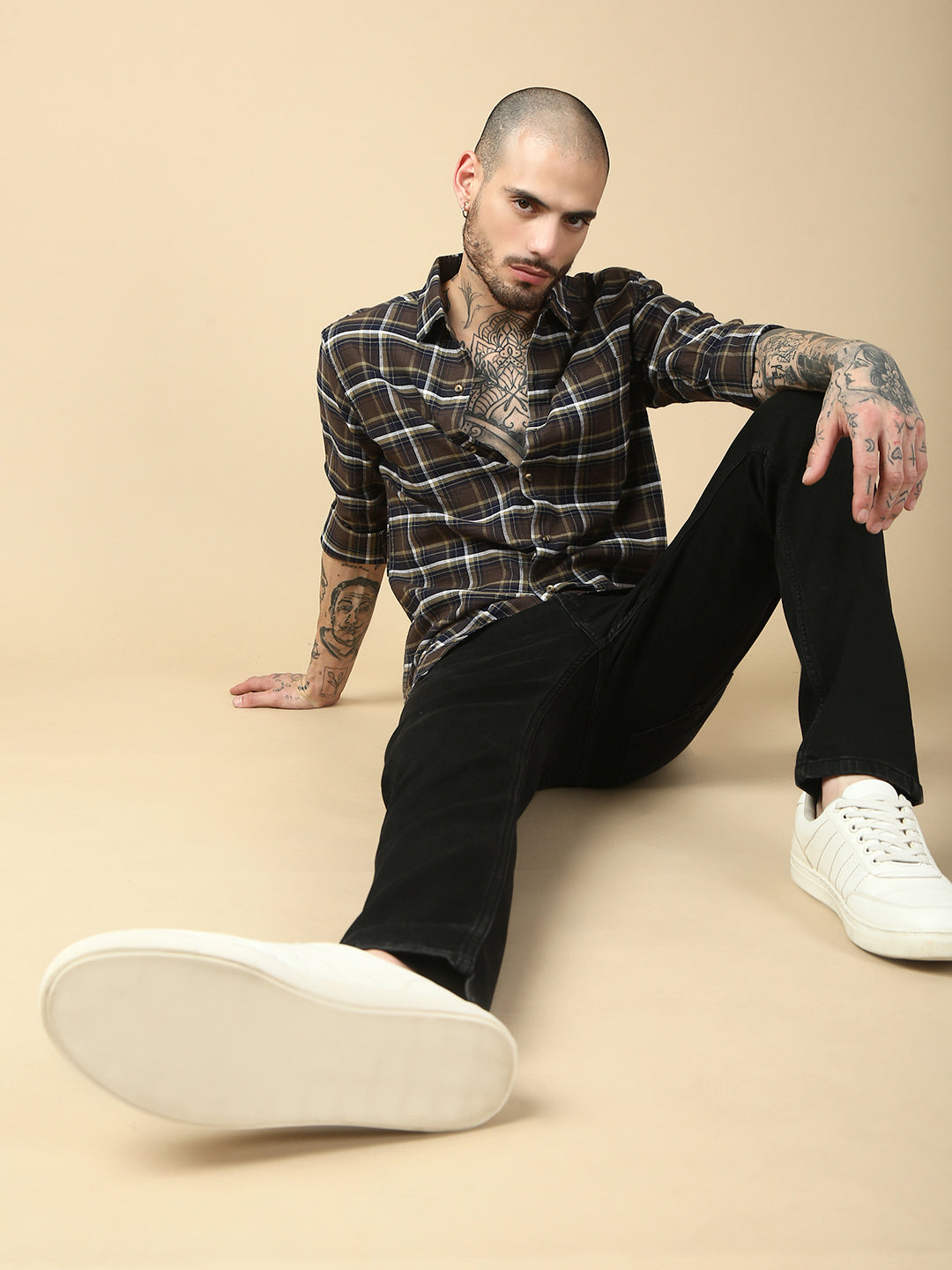 Checks Full Sleeve Slim Shirt With Pocket